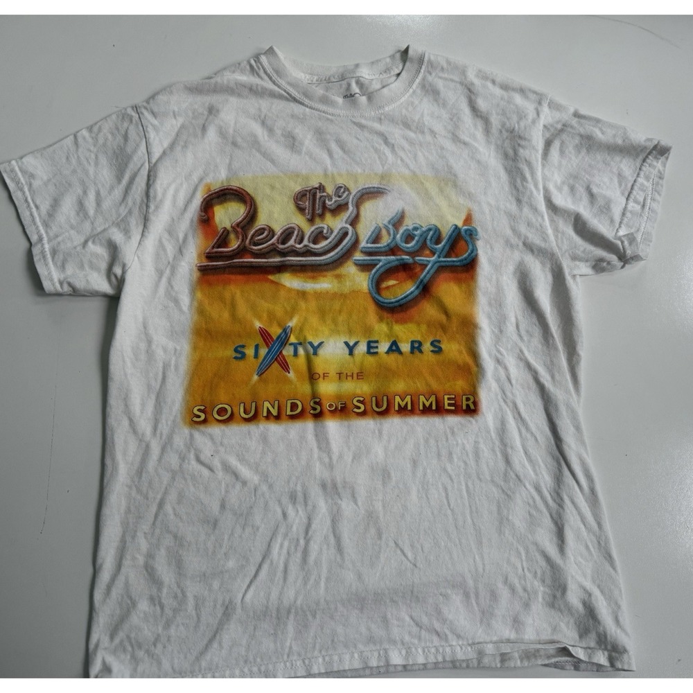 Beach Boys Sixty Years Sounds Of Summer Concert Tee Shirt Size‎ M